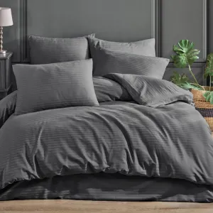 Постільна білизна Stripe Satin 200 × 220 см (євро) Antrasit від Charlotte