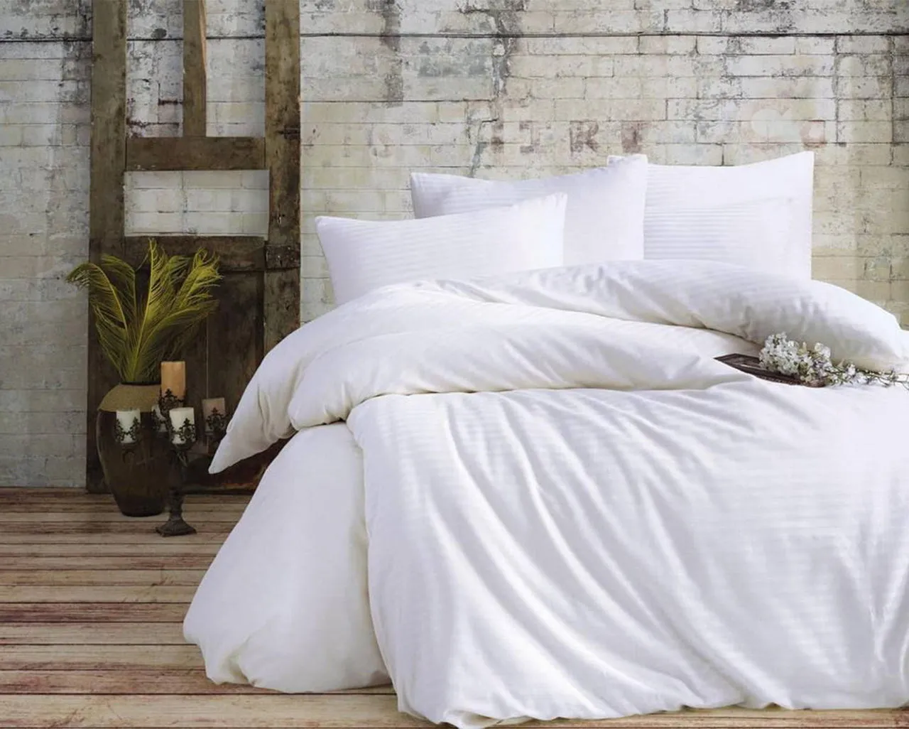 Постільна білизна Stripe Satin 200 × 220 см (євро) Beyaz від Charlotte