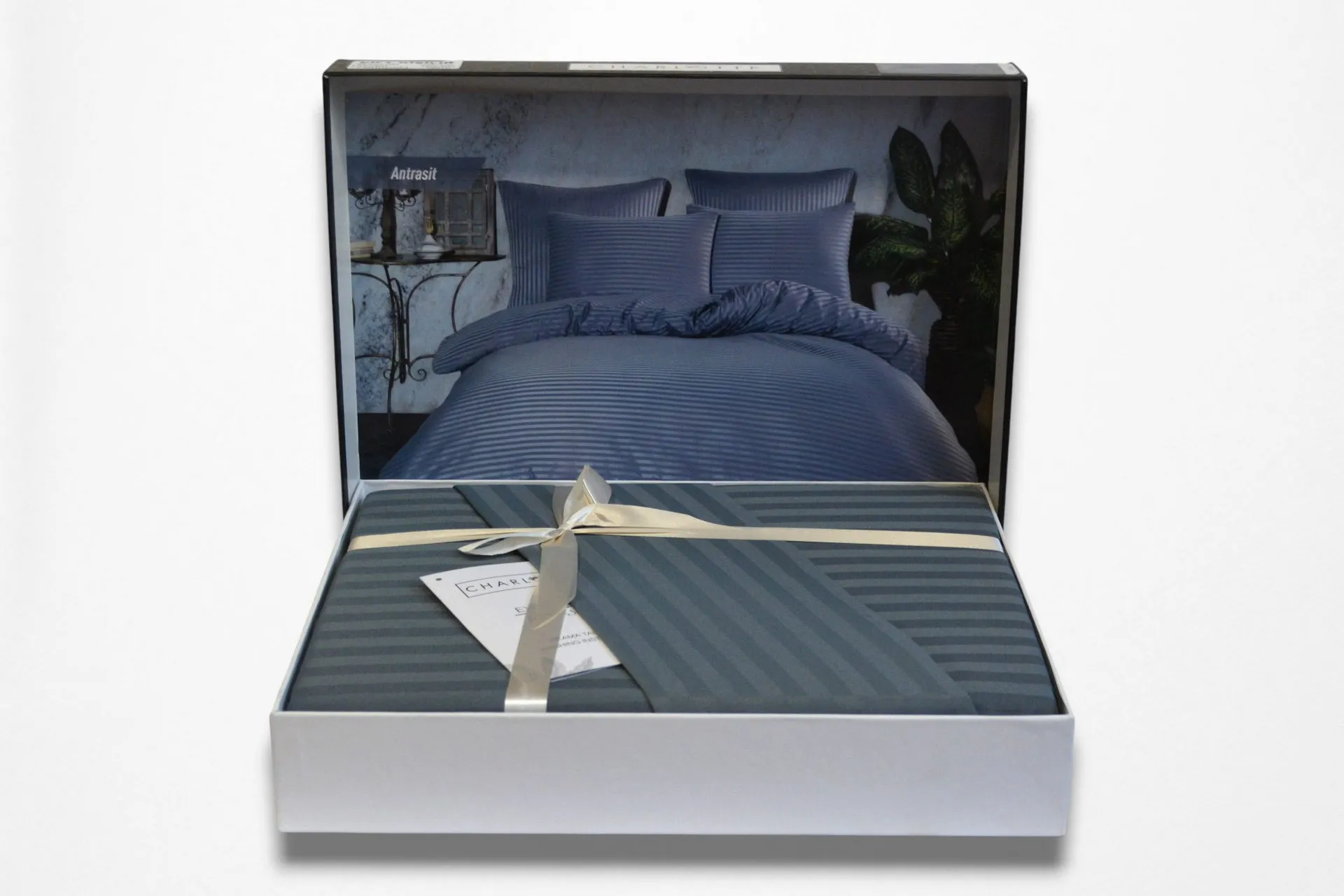 Постільна білизна Stripe Satin 200 × 220 см (євро) Antrasit від Charlotte - Зображення 4