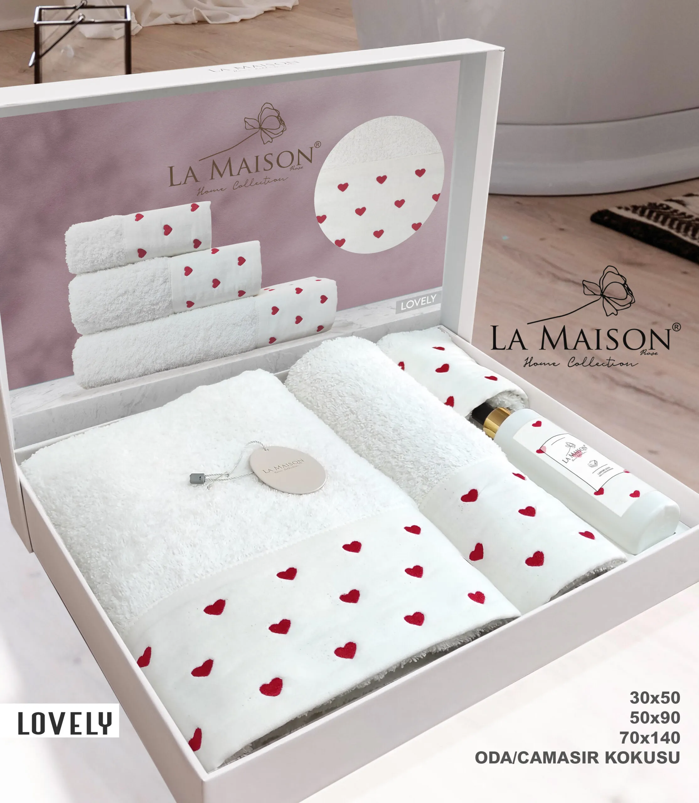 Подарунковий набір рушників, 3 шт. з ароматом Lovely від La Maison