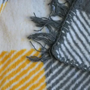 Alternative view of Плед Layka Sari 180 × 220 см Жовтий від Aksu