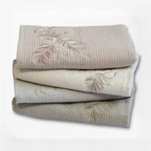 Набір рушників з вишивкою 70×140 см Milan Feathers від Pupilla