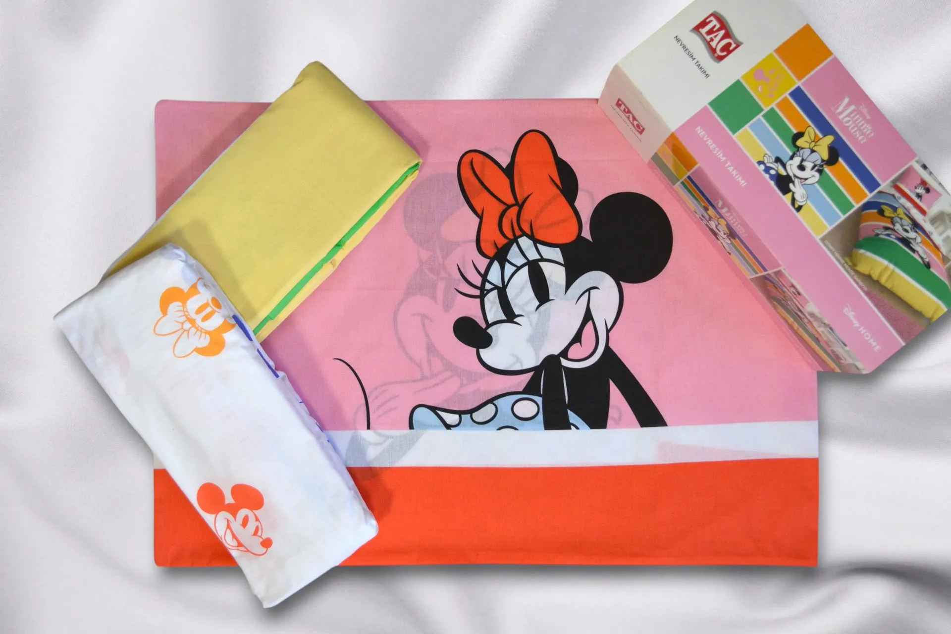 Постільна білизна Disney 160 × 220 см (полуторний) Minnie Mouse Rainbow від TAC - Зображення 2