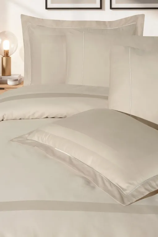 Постільна білизна Mona Premium Satin 300TC 200 × 220 см (євро) Montova Wind від La Romano - Зображення 4