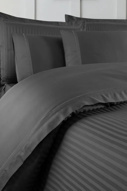 Постільна білизна Mona Premium Satin 300TC 200 × 220 см (євро) Orcella Grey від La Romano - Зображення 4