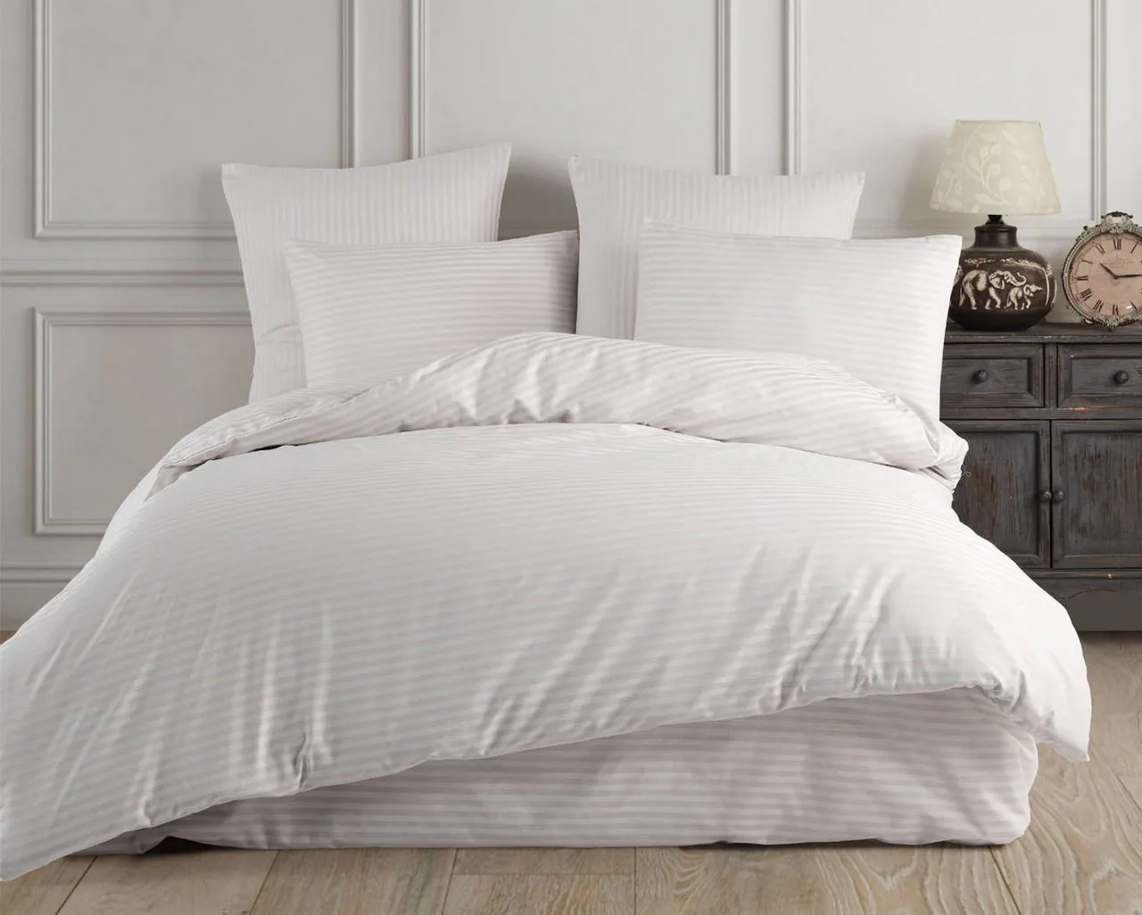 Постільна білизна Stripe Satin 200 × 220 см (євро) Stone від Charlotte