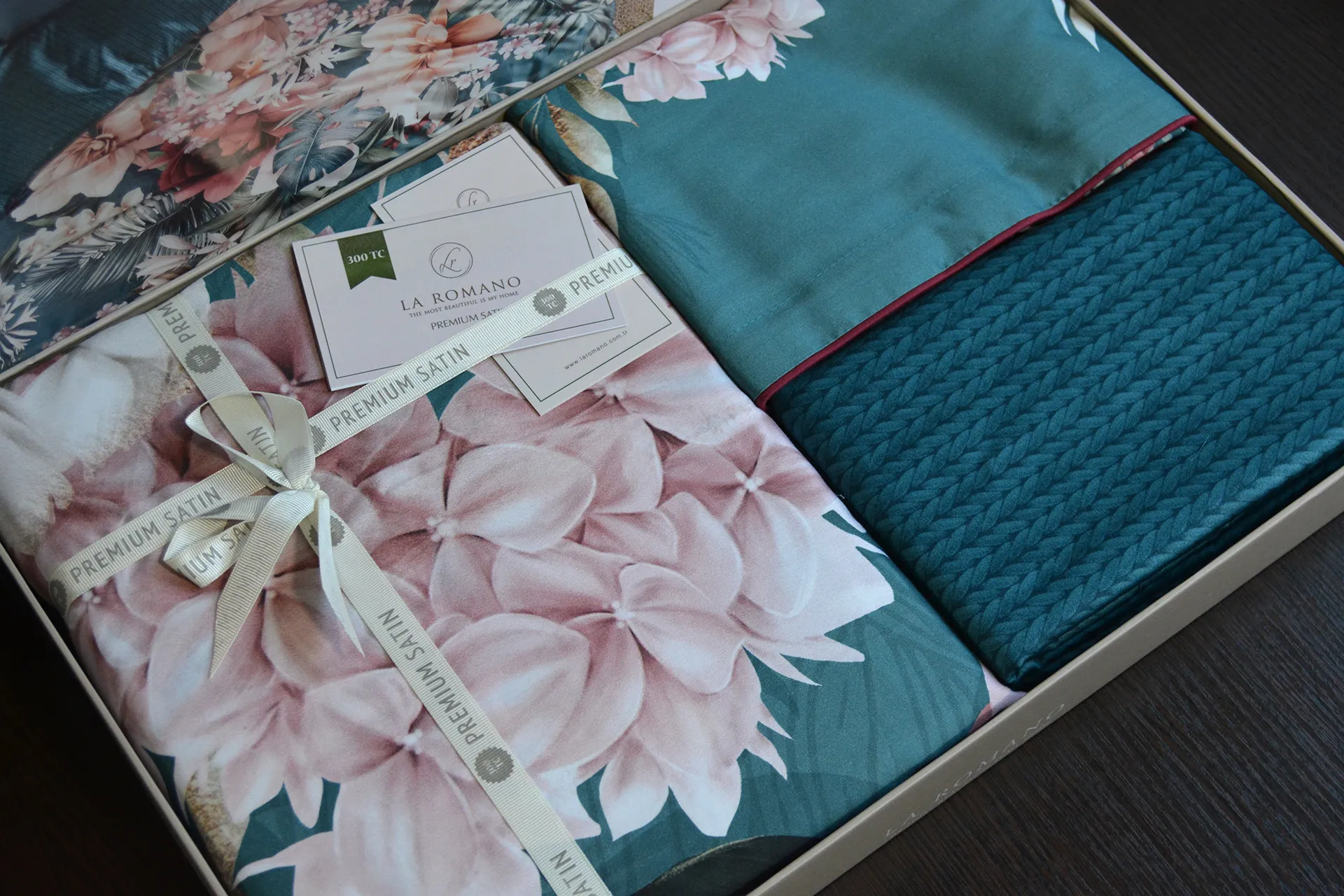 Постільна білизна Premium Satin 200 × 220 см (євро) Annamaria Tapestry від La Romano - Зображення 4