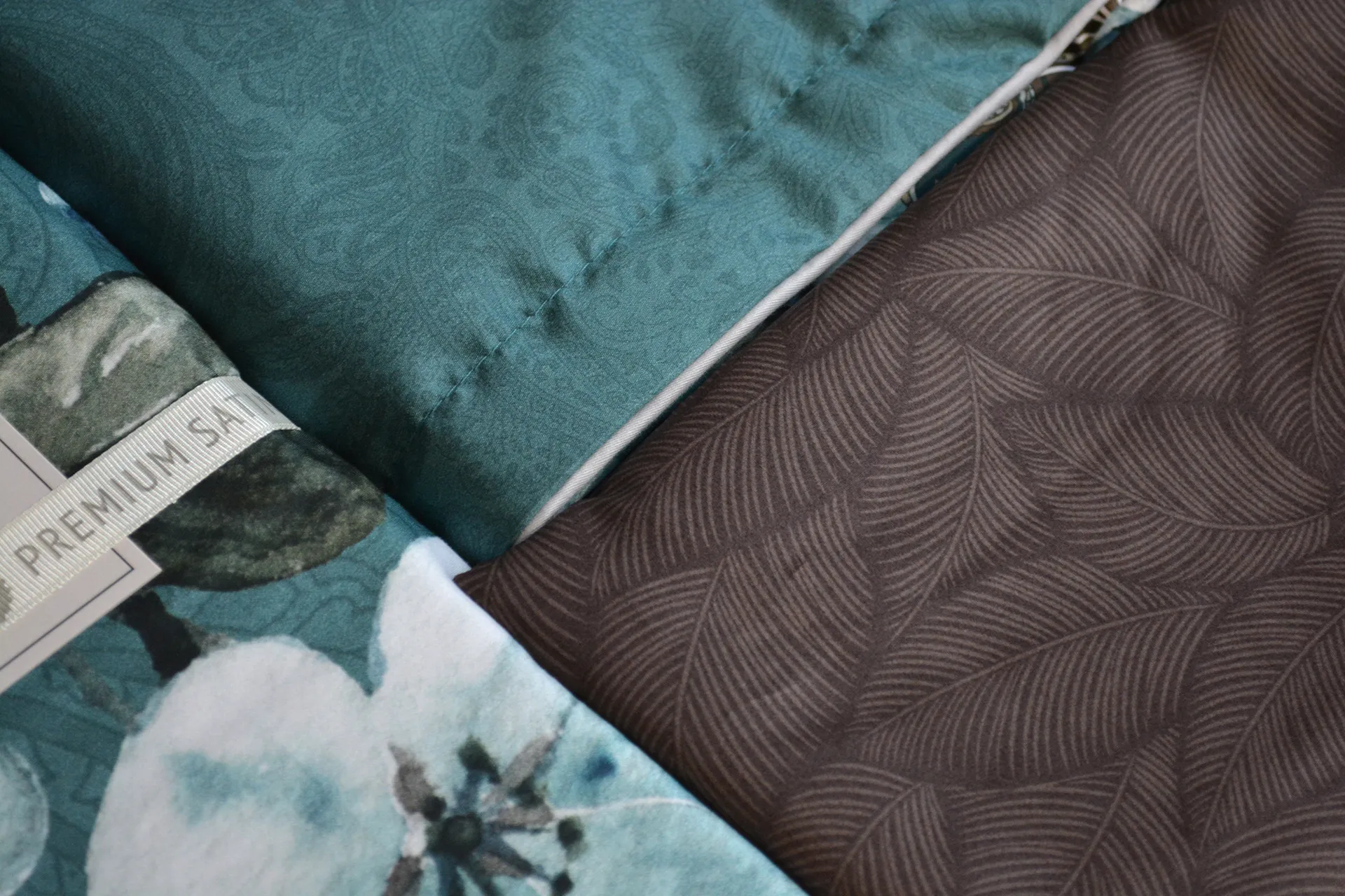 Постільна білизна Premium Satin 200 × 220 см (євро) Leonel Iron від La Romano - Зображення 5
