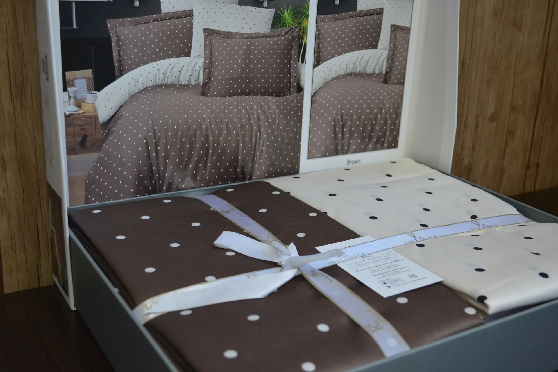 Постільна білизна Cotton Satin 200 × 220 см (євро) Point Brown від First Choice - Зображення 3