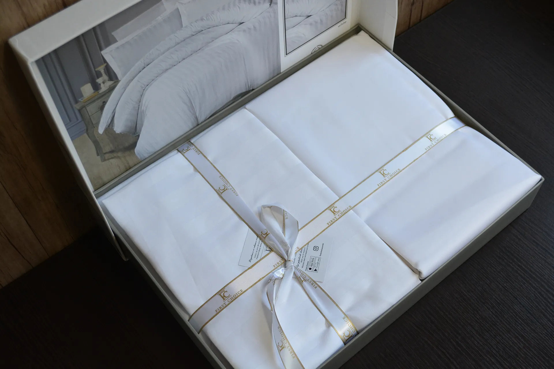 Постільна білизна Cotton Satin 200 × 220 см (євро) Broad Line White від First Choice - Зображення 3