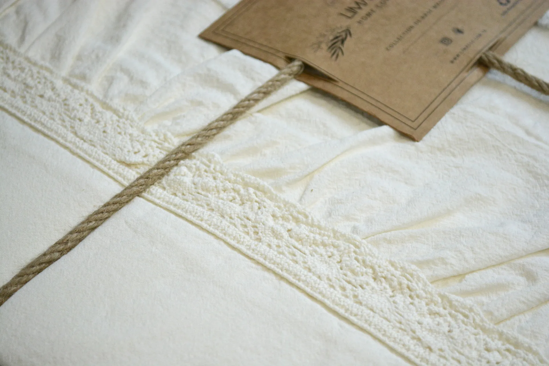Постільна білизна Stonewashed Francesca 200 × 220 см (євро) Snow White від Limasso - Зображення 7