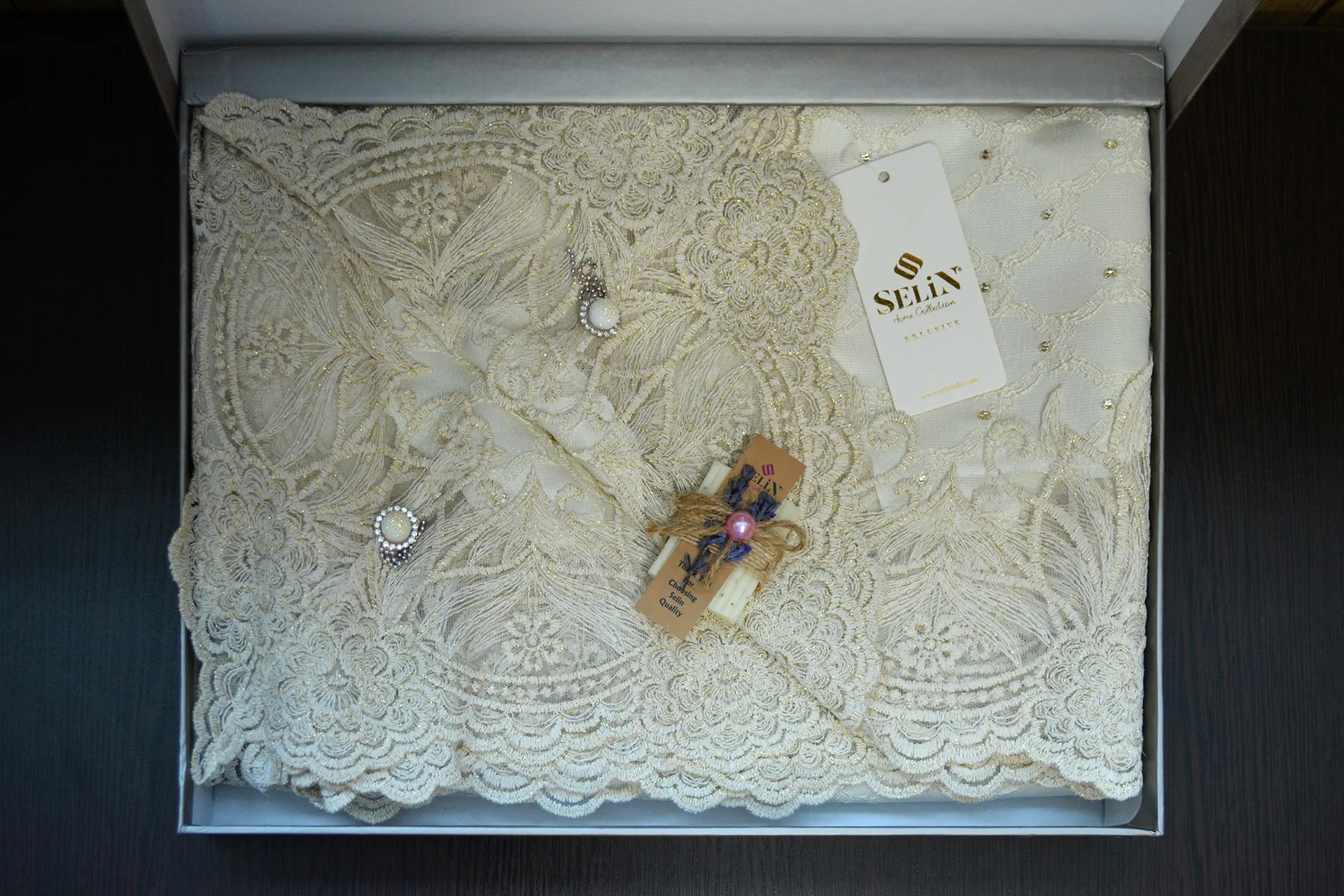 Скатертина жакардова Dilan 160 × 220 см, кремова від Selin - Зображення 3